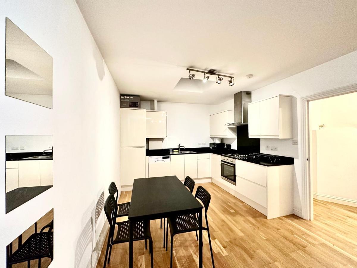 137 Guest House Camden Town Лондон Экстерьер фото