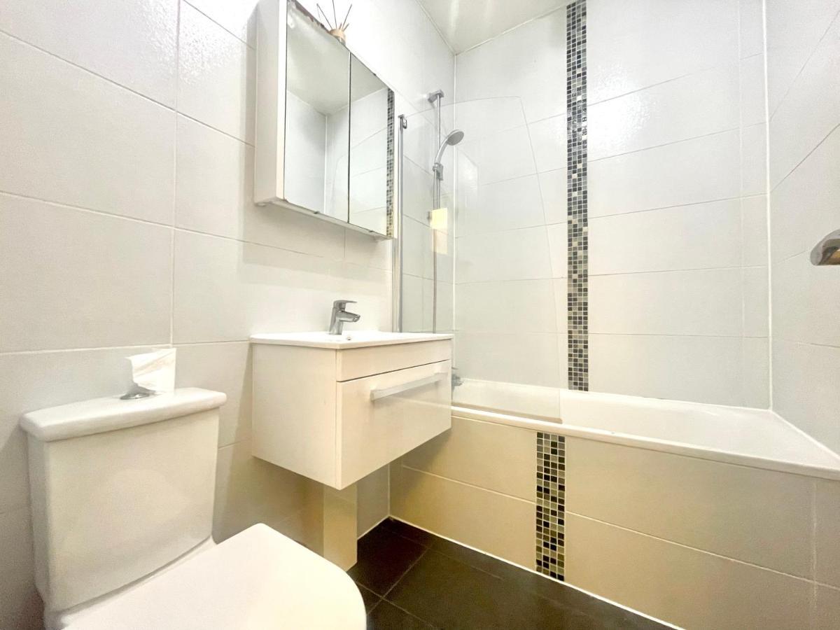 137 Guest House Camden Town Лондон Экстерьер фото